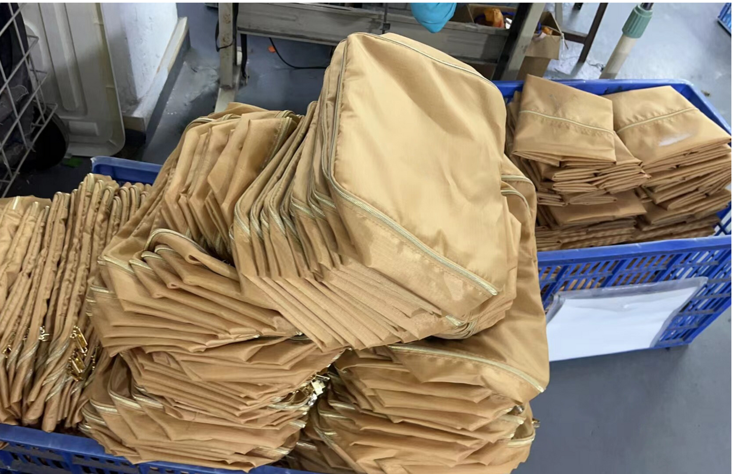 7‑in‑1 Travel Bag | OEM/ODM | 30‑Day Shipping for 100+ | YUGOLD